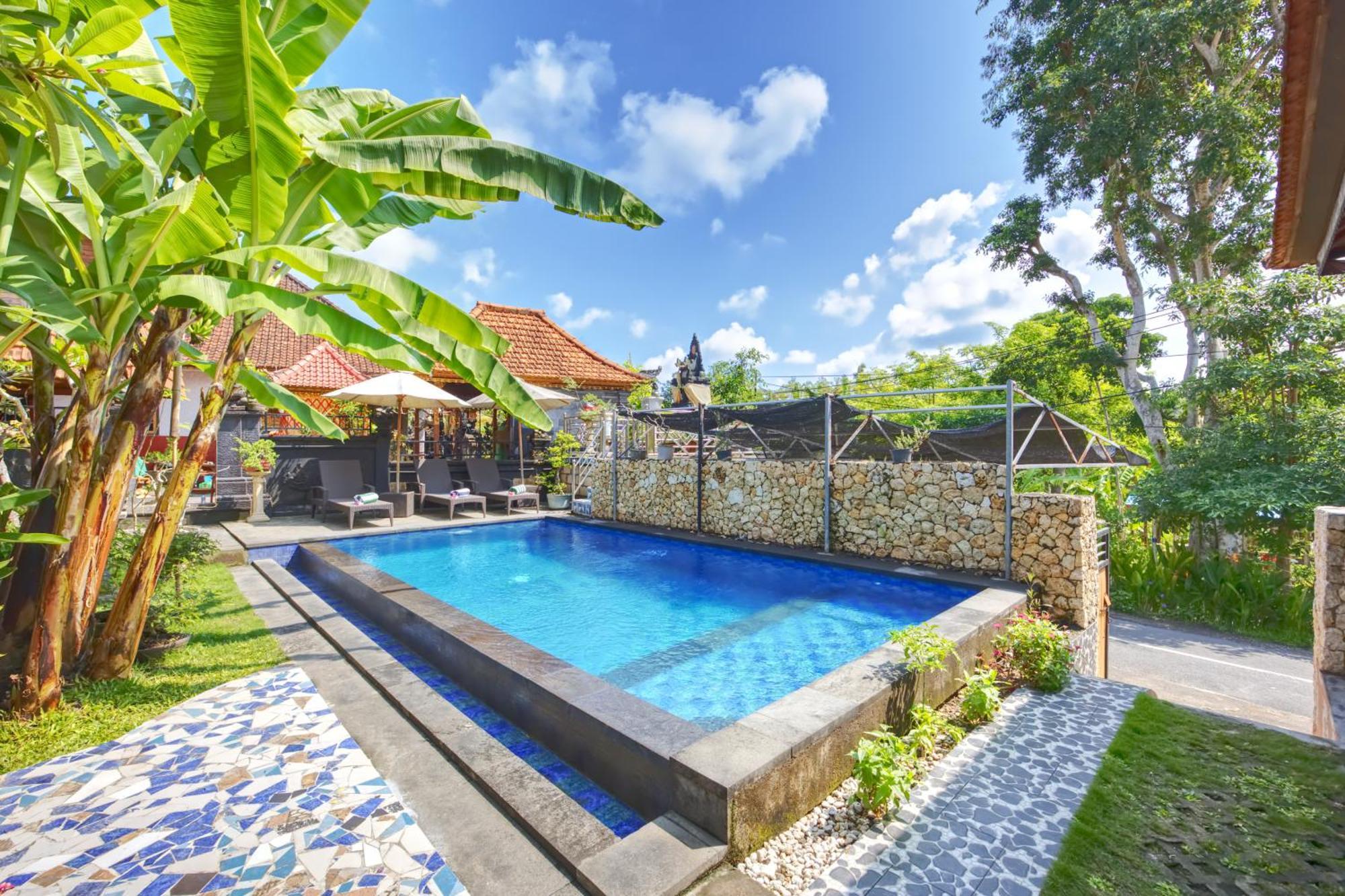 Ss Pangket Bungalow Toyapakeh Exterior photo